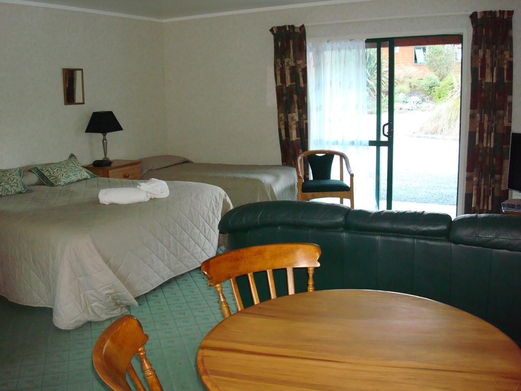 Kiwi Park Motels Murchison Exteriér fotografie