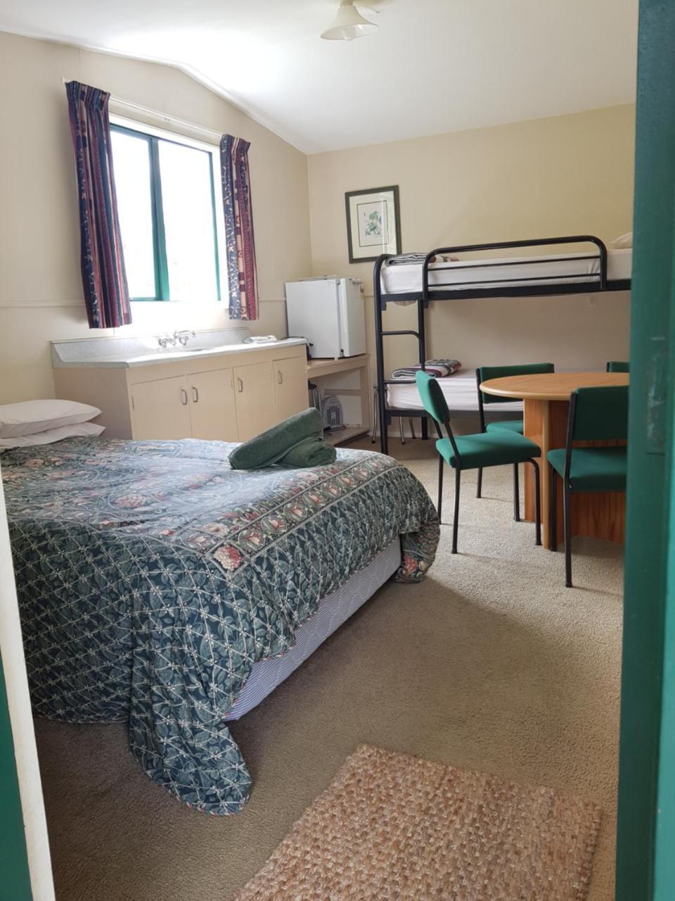 Kiwi Park Motels Murchison Exteriér fotografie